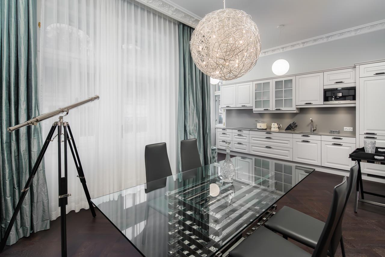 Rubin Luxury Apartments (Adults Only) Karlovy Vary Kültér fotó